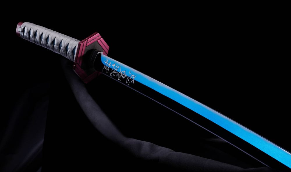 Demon Slayer: Kimetsu no Yaiba Proplica Replica 1/1 Nichirin Sword : Giyu Tomioka 95 cm