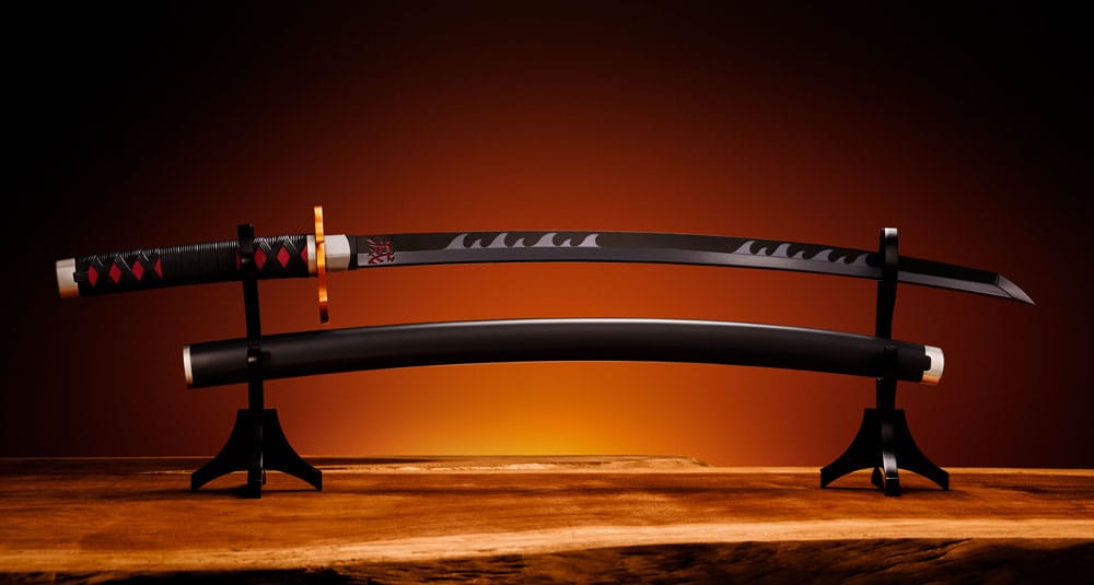 Demon Slayer: Kimetsu no Yaiba Proplica Replica 1/1 Nichirin Sword: Tanjiro Kamado Kyojuro (Rengoku´s Sword Gueard) Ver. 88 cm