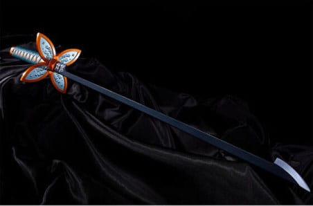 Demon Slayer: Kimetsu no Yaiba Proplica Replica 1/1 Nichirin Sword: Shinobo Kocho 88 cm