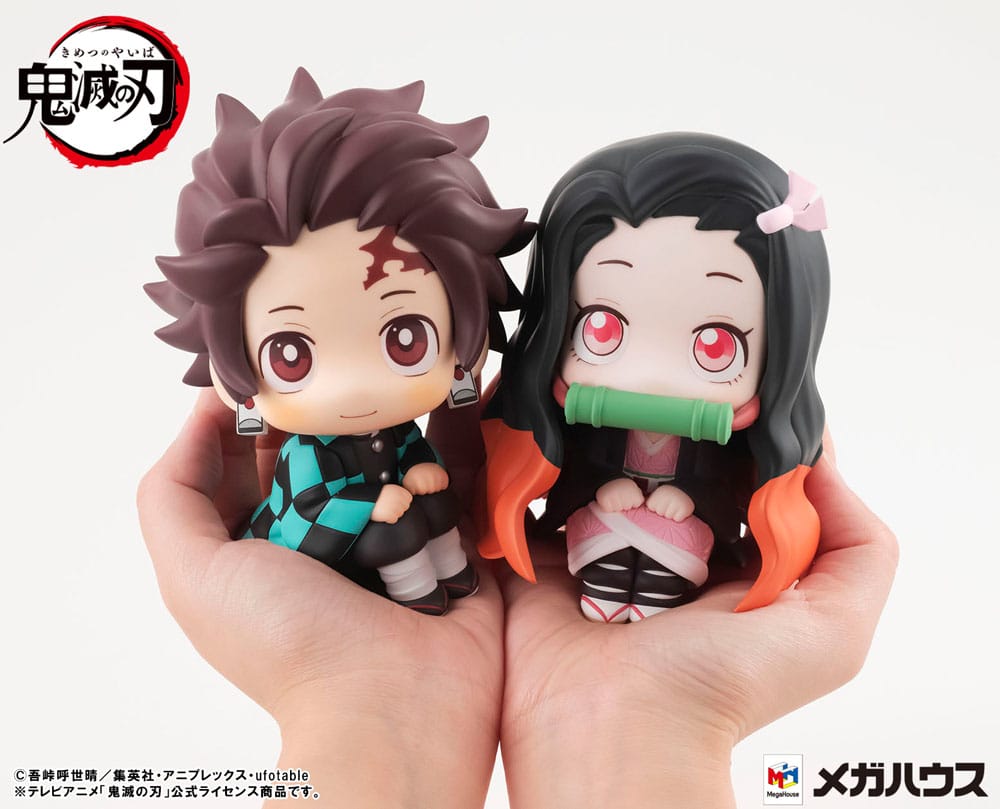 Demon Slayer: Kimetsu no Yaiba Look Up PVC Statue Tanjiro Kamado 11 cm