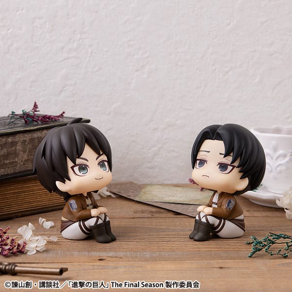 Attack on Titan Look Up PVC Statue Eren Yaeger & Levi Set (with gift) 11 cm