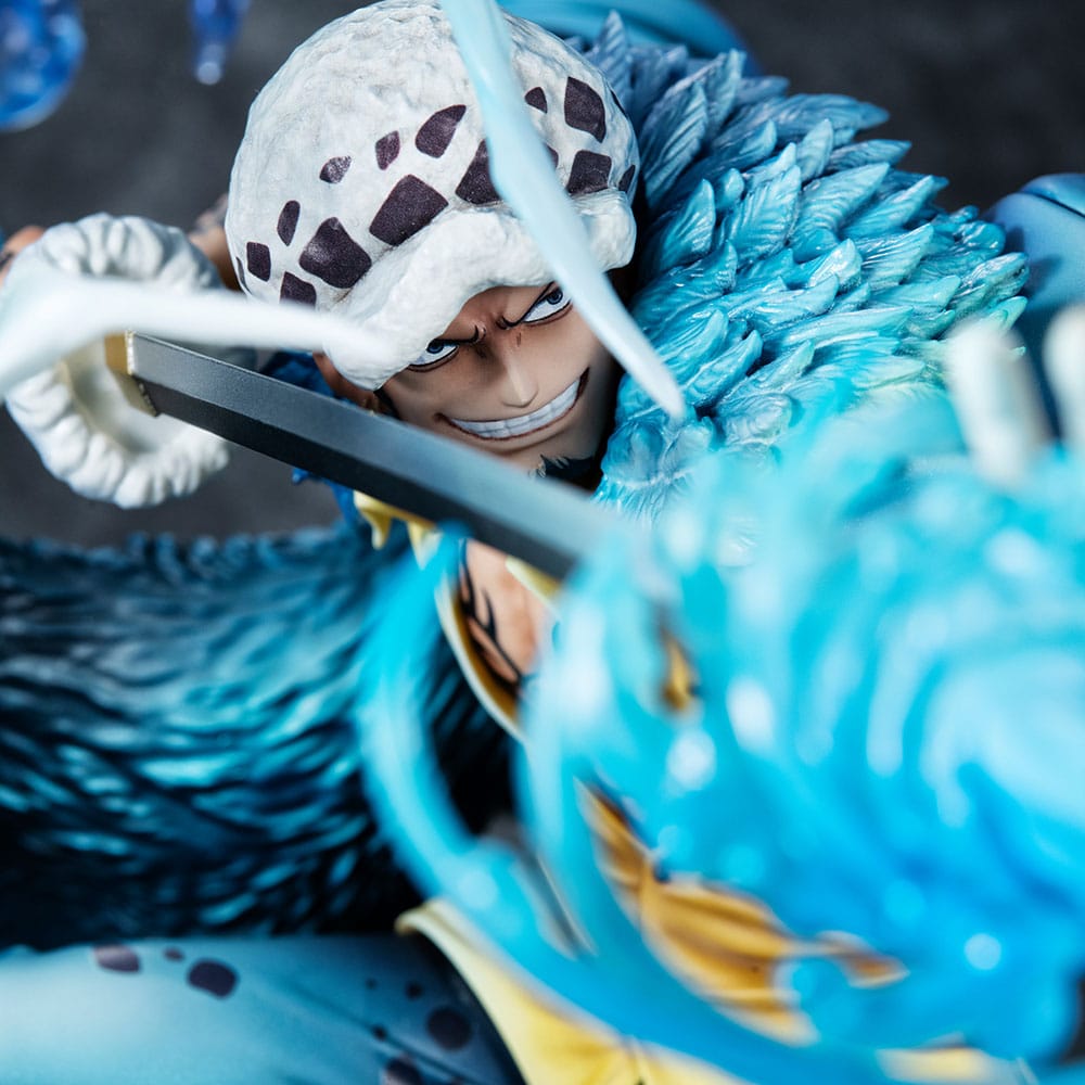 One Piece Portrait Of Pirates WA-MAXIMUM PVC Statue Trafalgar Law: The Surgeon of Death [Awakened] Ver. 27 cm