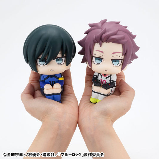 Blue Lock Look Up PVC Statue Rin Itoshi & Sae Itoshi: Japanese National Player Match Ver. 11 cm (with gift)