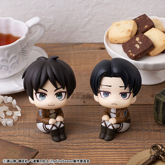 Attack on Titan Look Up PVC Statue Eren Yaeger & Levi Set (with gift) 11 cm